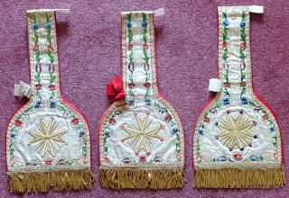 White Antique Roman High Mass Set of Vestments 7548